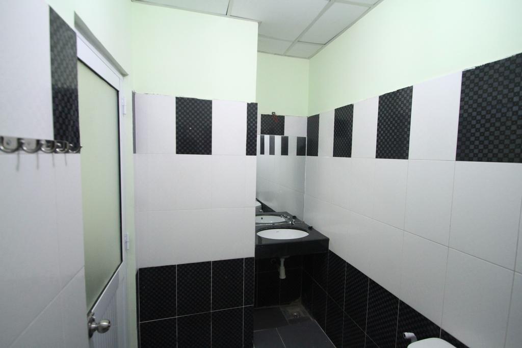 Balo Guesthouse Кантхо Екстер'єр фото
